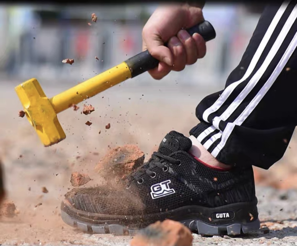 Giày Bảo Hộ Lao Động Nam Siêu Bền Mũi Sắt H1– Đế Lót Thép Chống Đinh, Chống Dập Ngón, Chống Tĩnh Điện, Chống Dầu, Chống Trơn Trượt Làm Việc An Toàn, Giầy Mũi Thép Bảo Hộ Lao Động, Giày Bảo Hộ Thời Trang GT