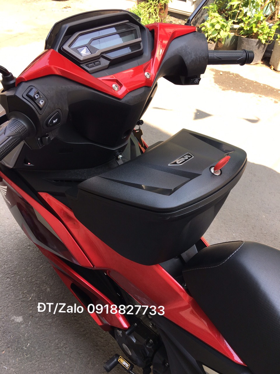 Thùng giữa Winner X mẫu G12N kèm bát gắn theo xe