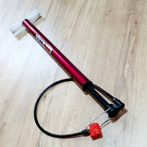 Ống bơm mini tiện dụng mang theo xe chiều dài 55cm ống bơm tay màu sắc được giao hàng ngẫu nhiên