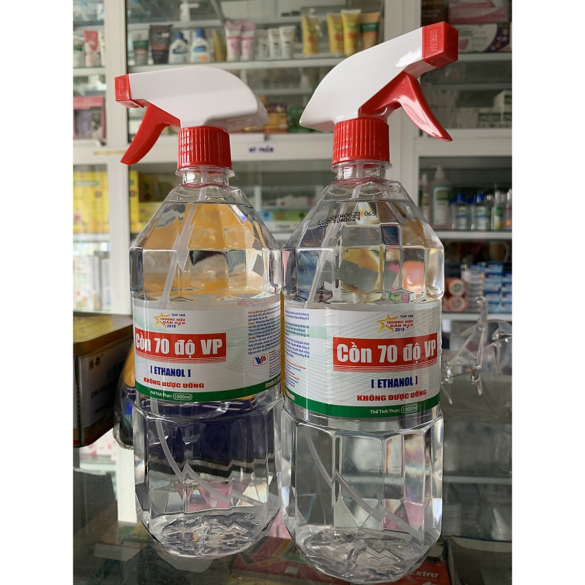 Cồn sát khuẩn 70 độ Vĩnh Phúc có vòi xịt 1 Lít