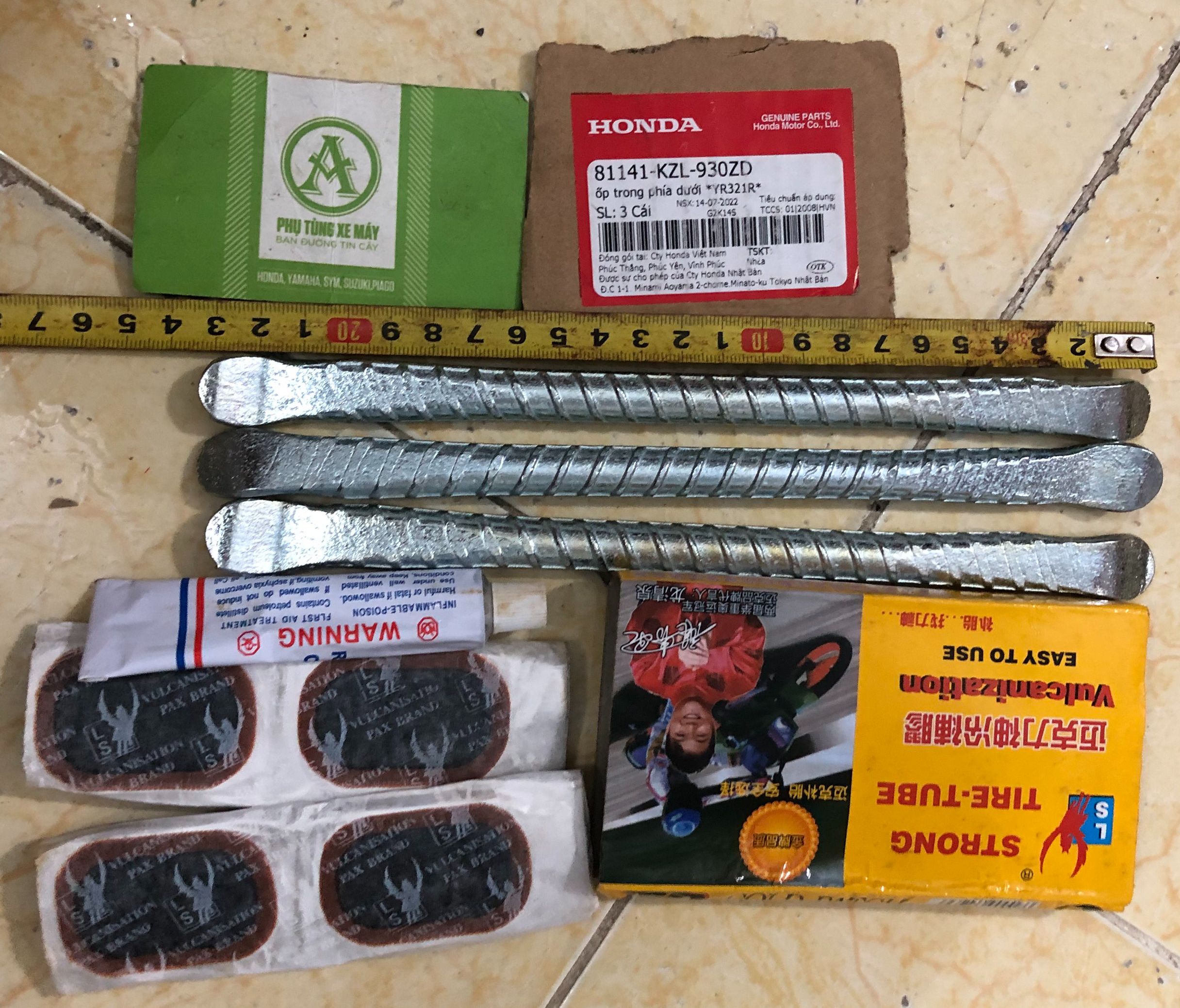 Bộ 3 móc lốp xe máy và keo cao cấp