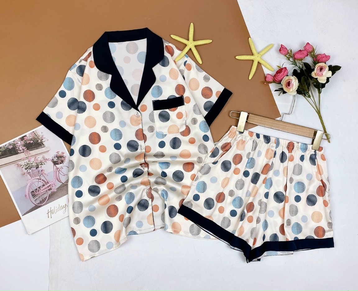 Đồ bộ nữ mặc nhà lụa tơ tằm cao cấp tay cộc quần đùi, free size
