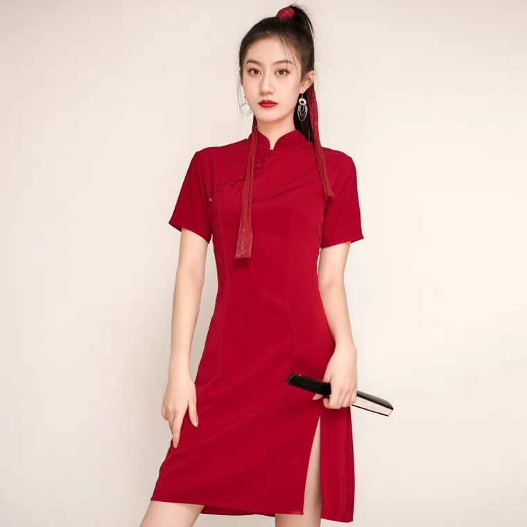 Sườn Xám Đỏ Cách Tân Đính Cúc 40-70Kg