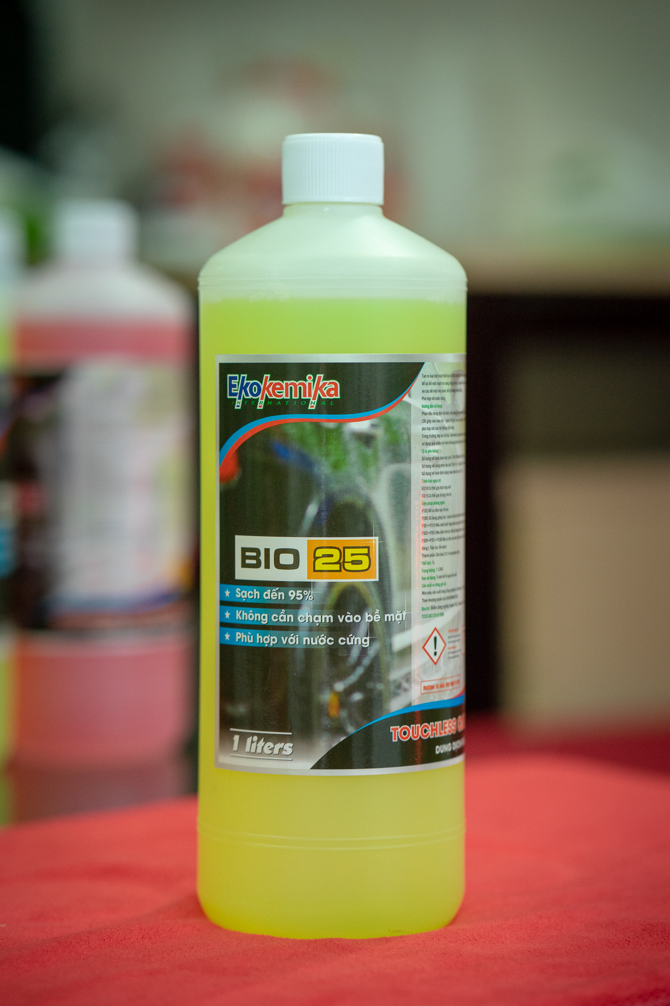 NƯỚC RỬA XE KHÔNG CHẠM EKOKEMIKA ITALY BIO 25-1L