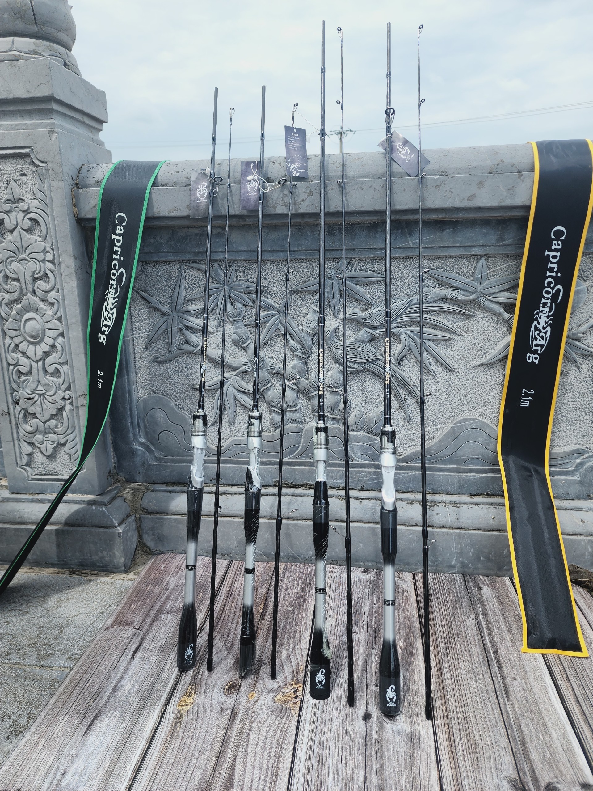 Cần lure Bọ Cạp Trắng hàng cao cấp phôi carbon xoắn X cực khỏe