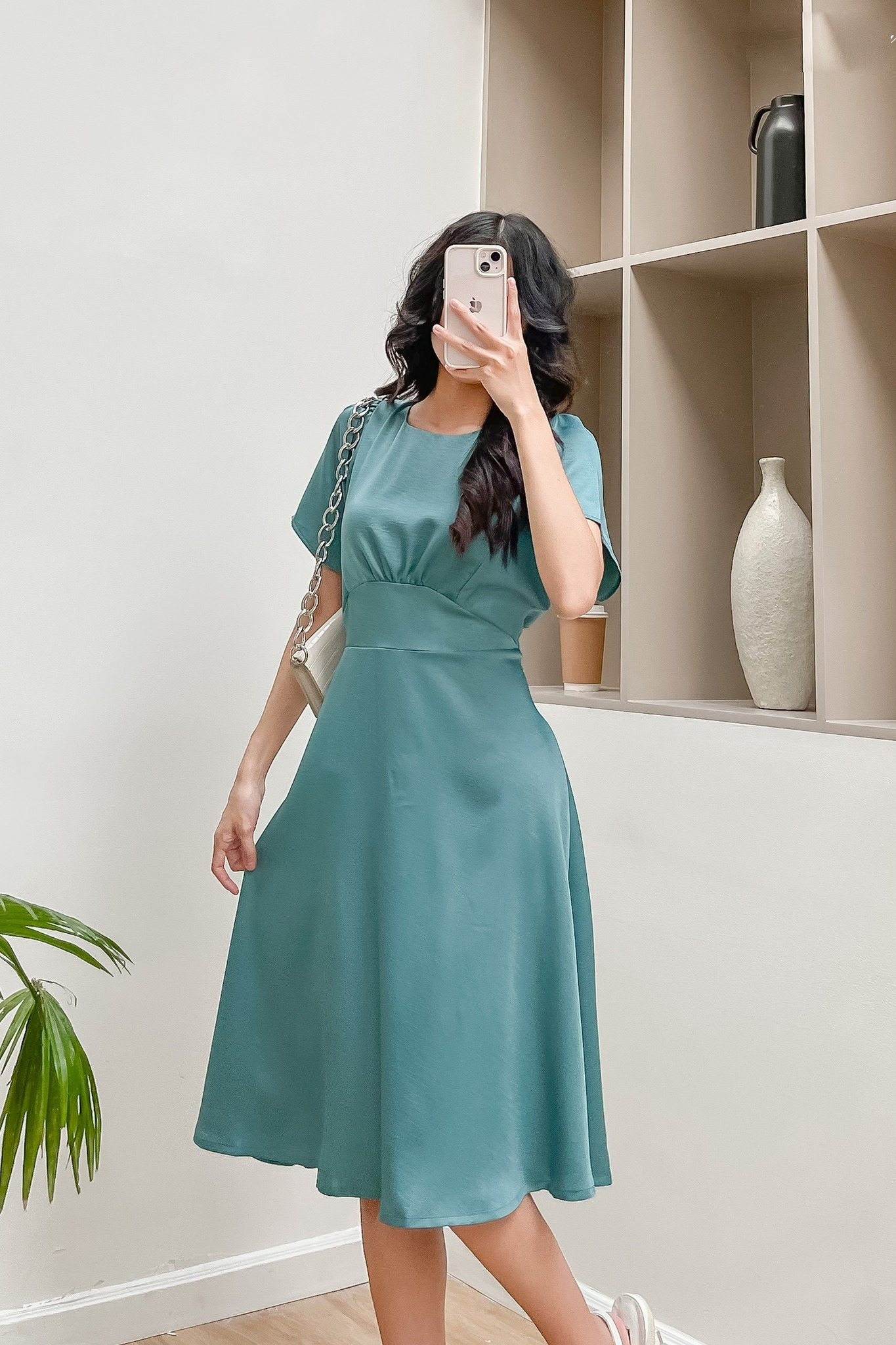Đầm lụa tuyết nhung cao cấp
