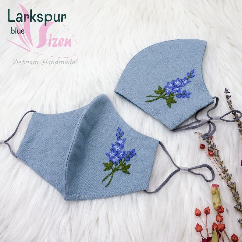 Khẩu trang vải linen tự nhiên thêu tay