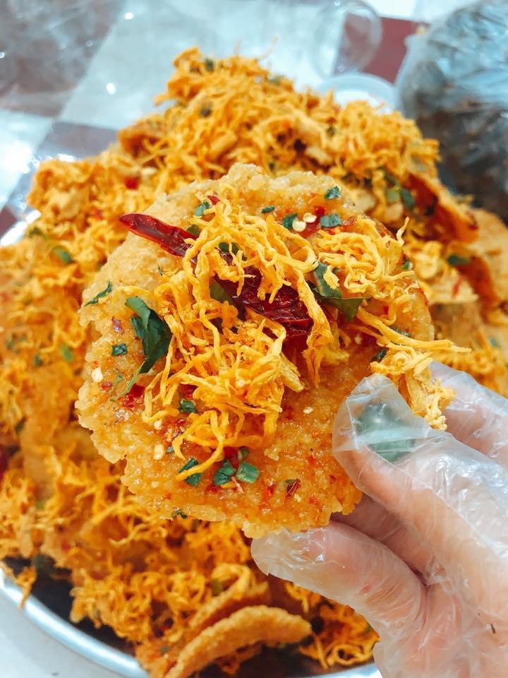 CƠM CHÁY LẮC KHÔ GÀ (hủ 300gr)