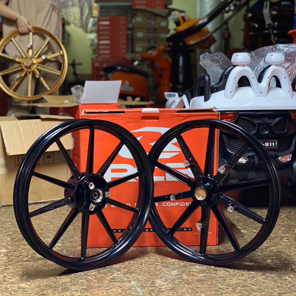 Mâm 10 cây RCB RAIDER/ Satria Black