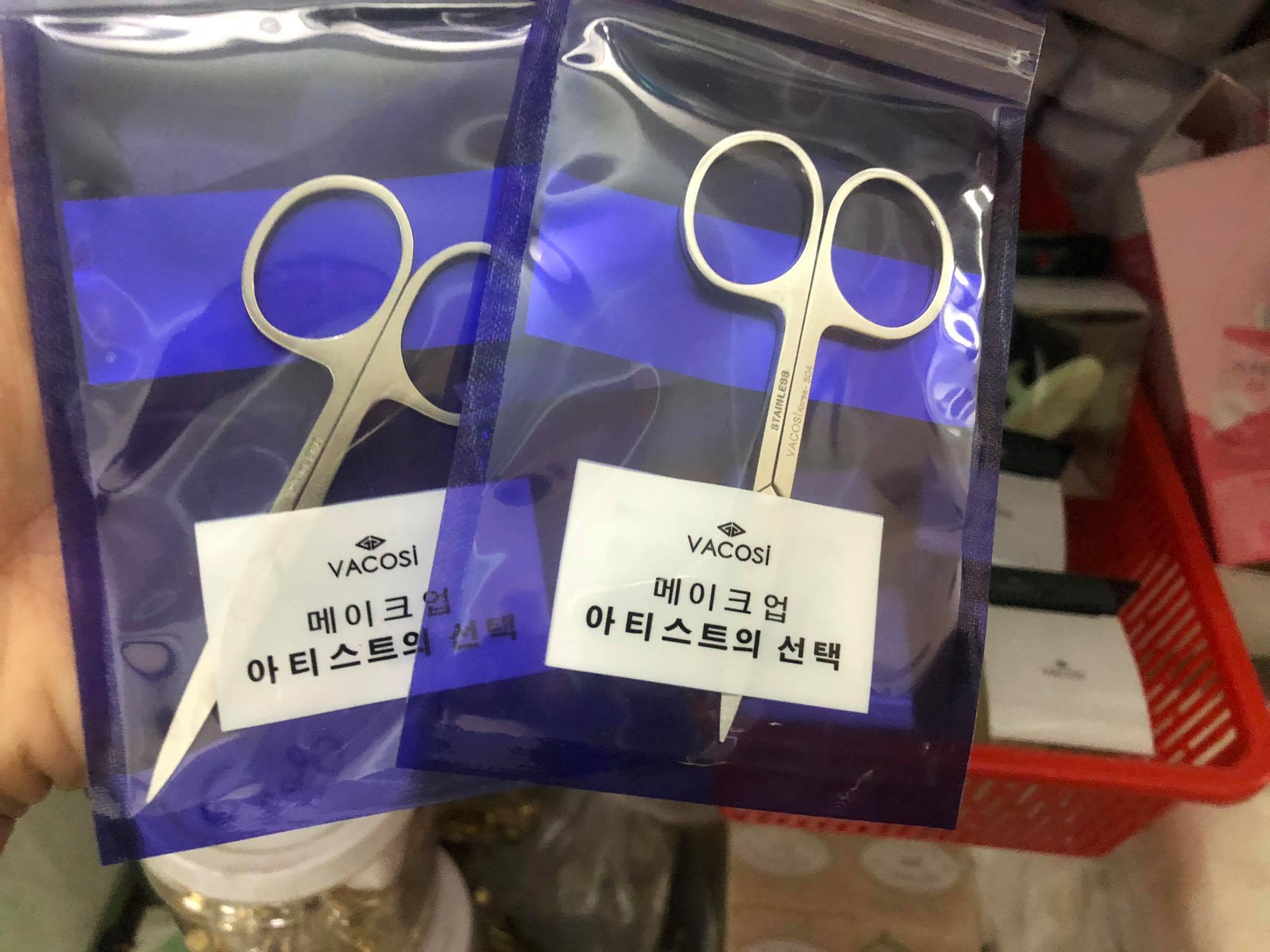 Kéo Vacosi mũi nhọn