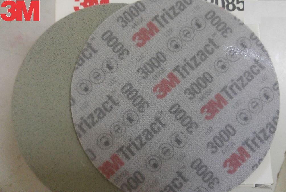 1 tờ giấy nhám 3M độ nhám P3000 kích thước 6inch-150mm