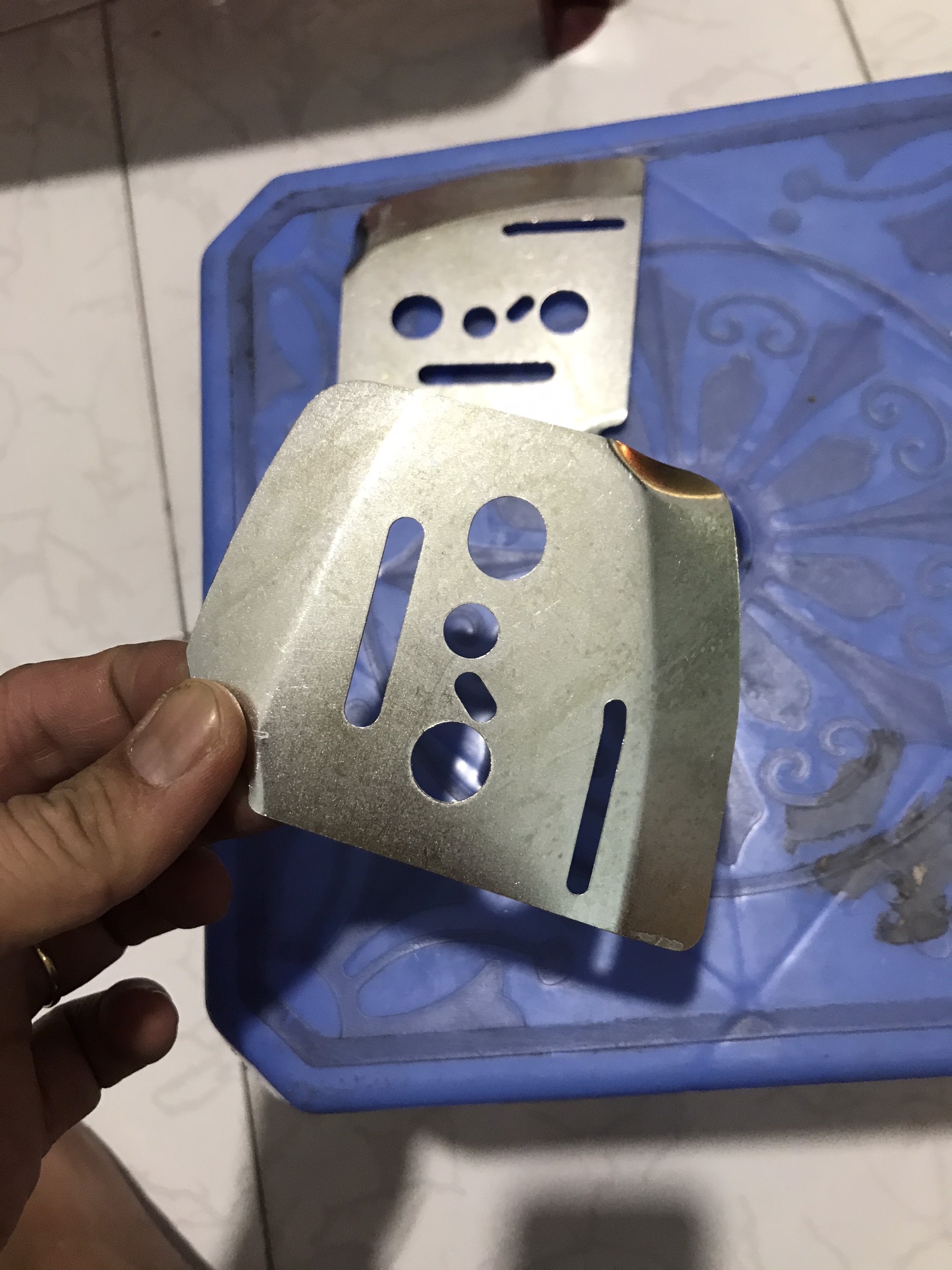 Yếm lam máy cưa xích ms 381
