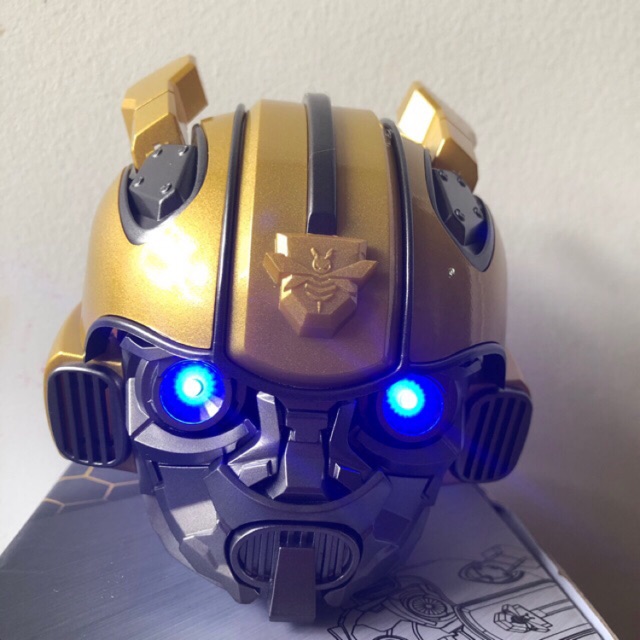 Loa Bluetooth Bumblebee Transformer Có Đèn Led