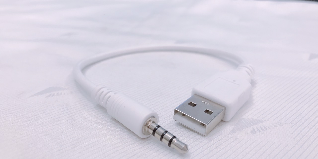 Cáp chuyển từ usb ra jack 3,5mm - usb ra 3,5 jack tai nghe