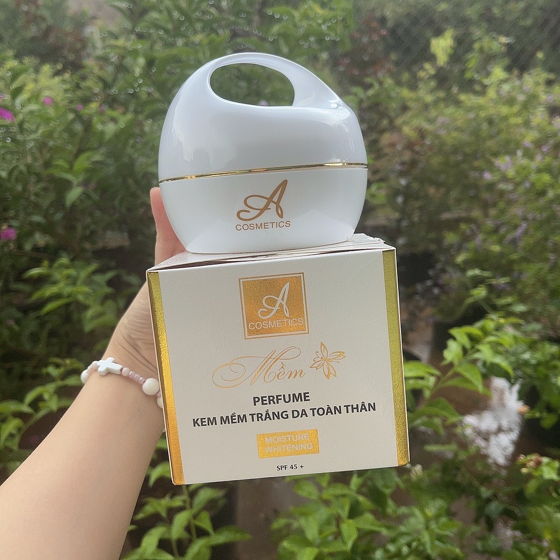 Kem body mềm nước hoa - kem body phương anh- body a 250gr