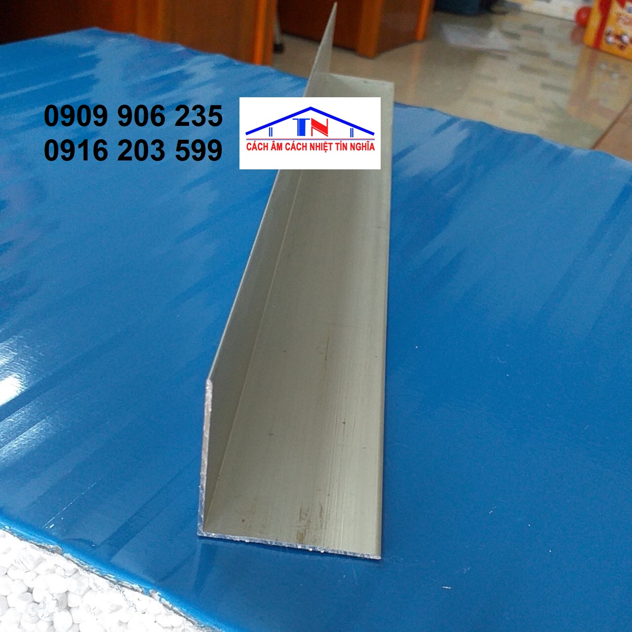 [HCM]Nhôm thanh V 4-4 chuyên hoàn thiện cho công trình panel tấm panel...