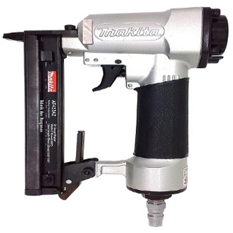 Súng bắn đinh u makita at422az