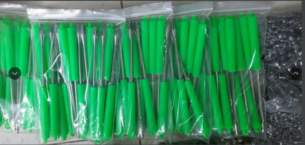 Dụng cụ gỡ lưỡi câu cá tiện lợi