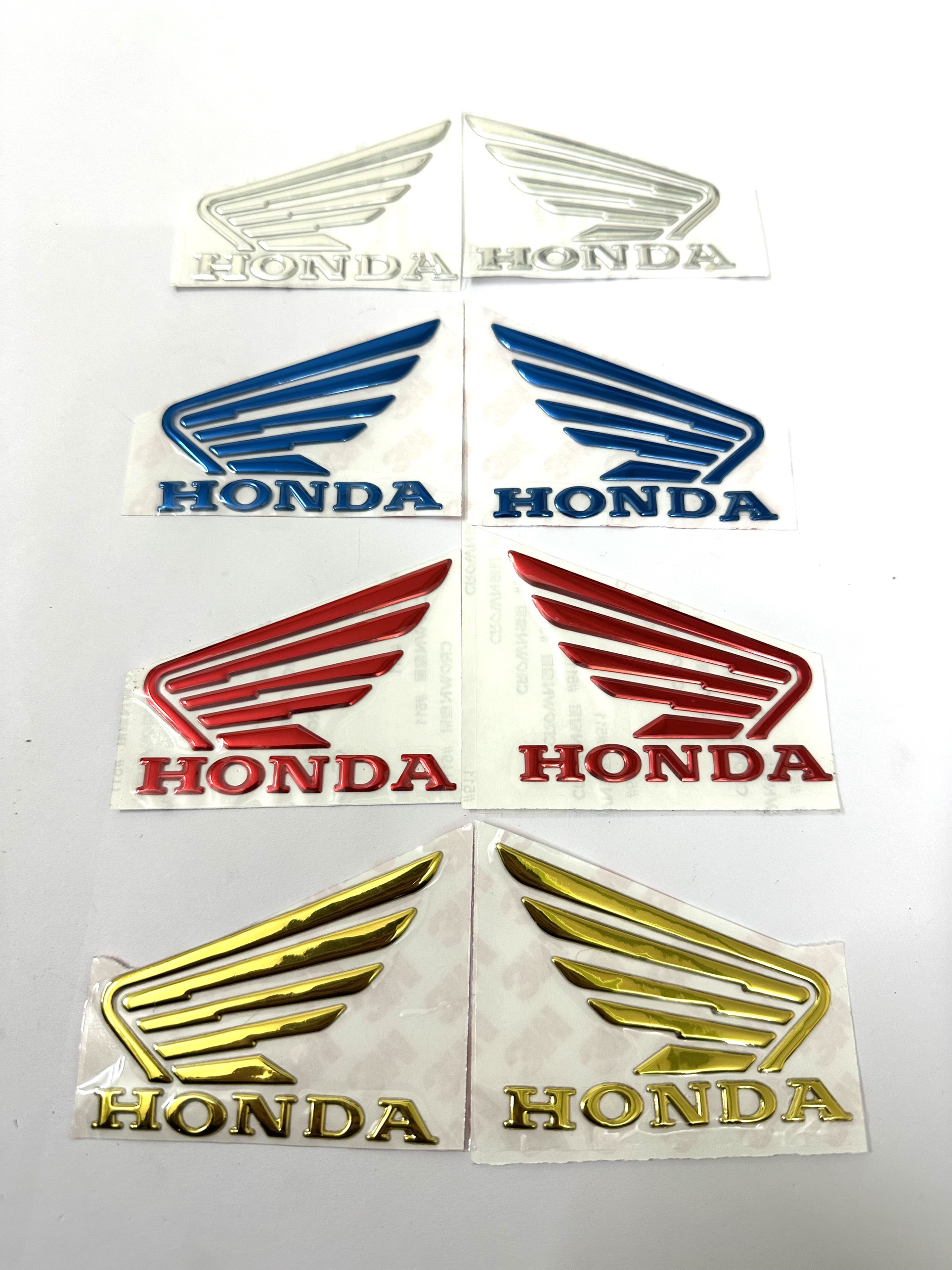 Tem cánh chim nổi chữ Honda đủ các màu