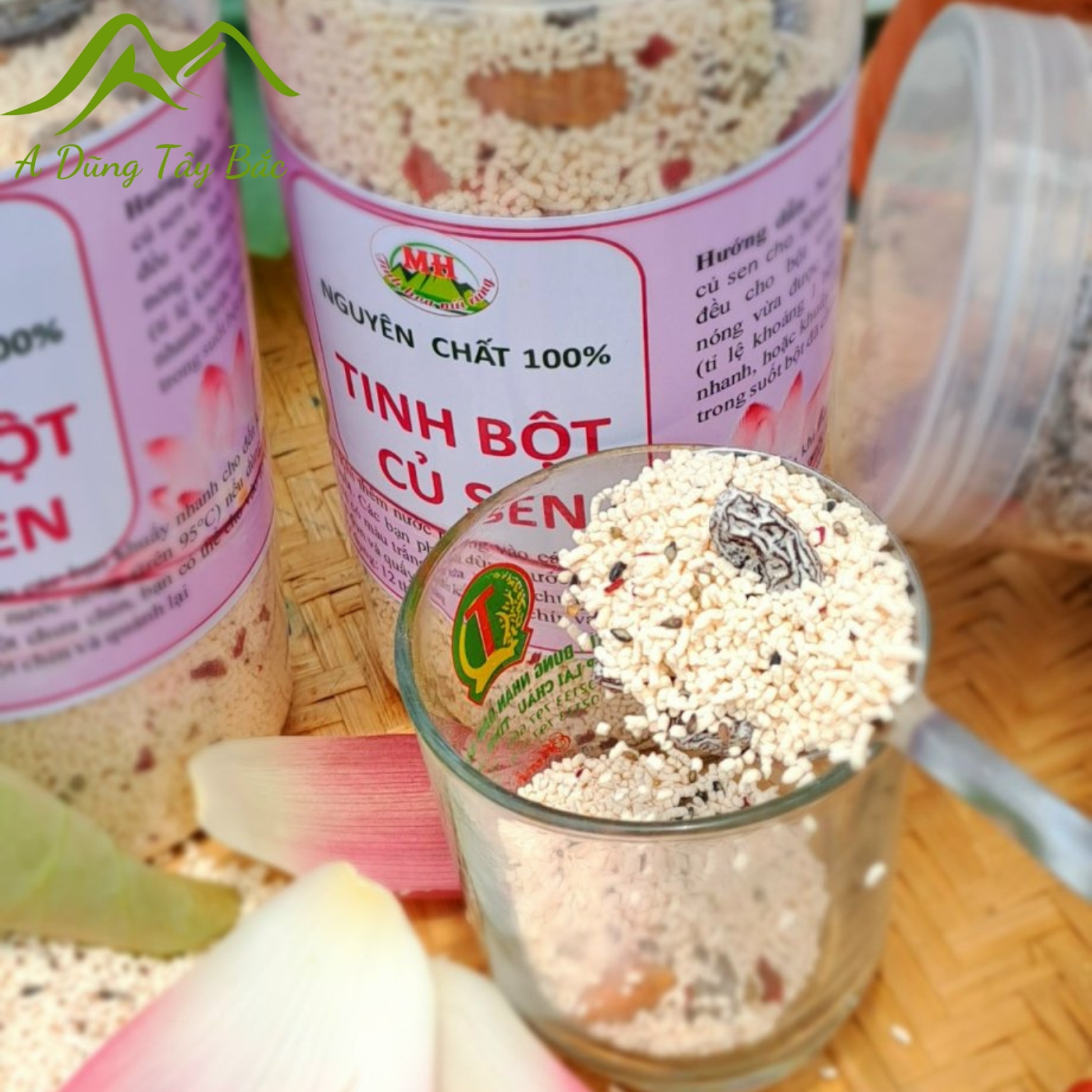 Tinh bột củ sen nguyên chất mix hạt xay lọc, tinh chế thủ công từ củ sen Tây Bắc đảm bảo giữ lại đầy đủ vitamin, khoáng chất