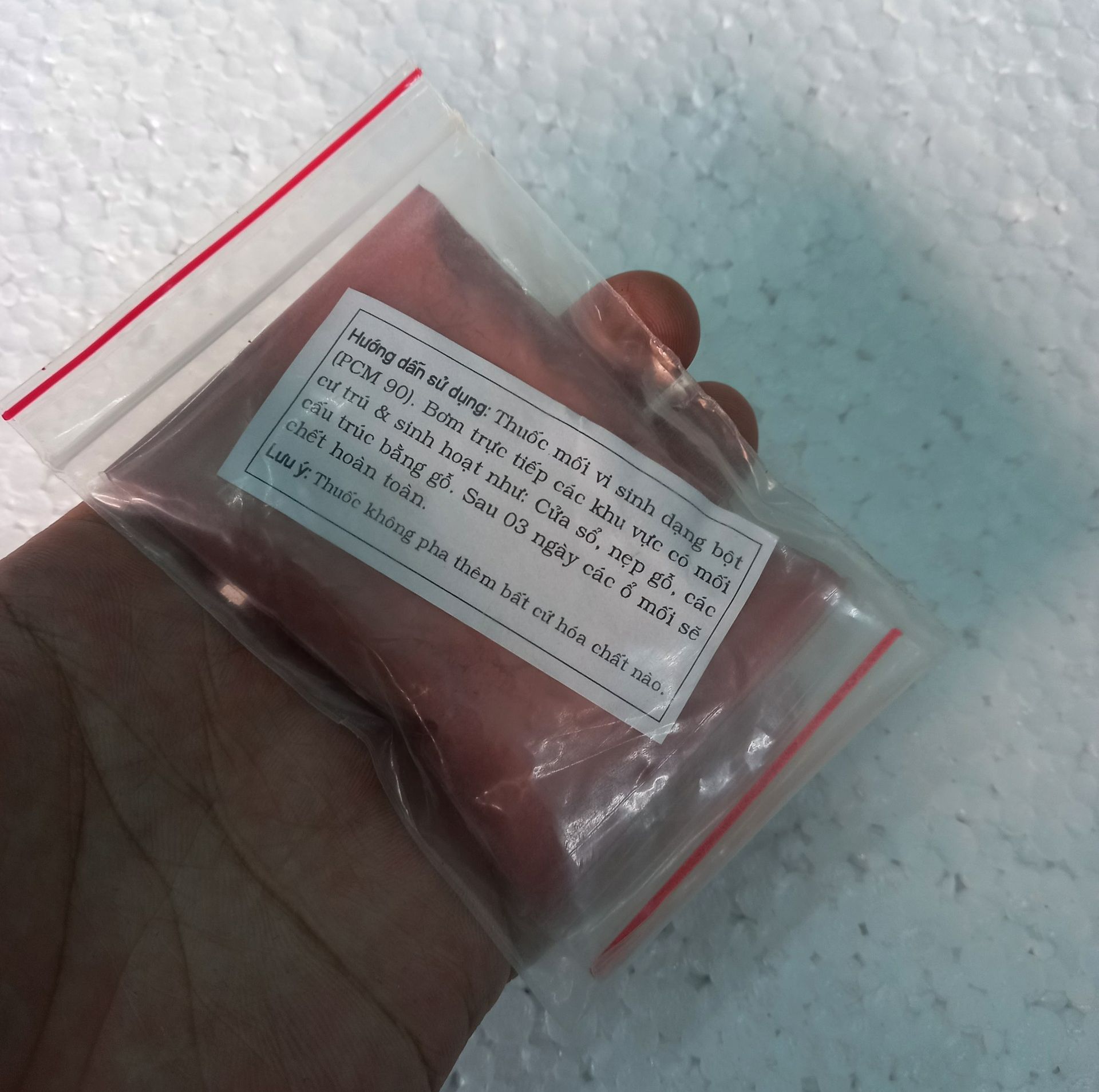 Diệt mối tận gốc dạng bột (PCM 90) rắc trực tiếp vào ổ mối mối chúa ở công trình 50g