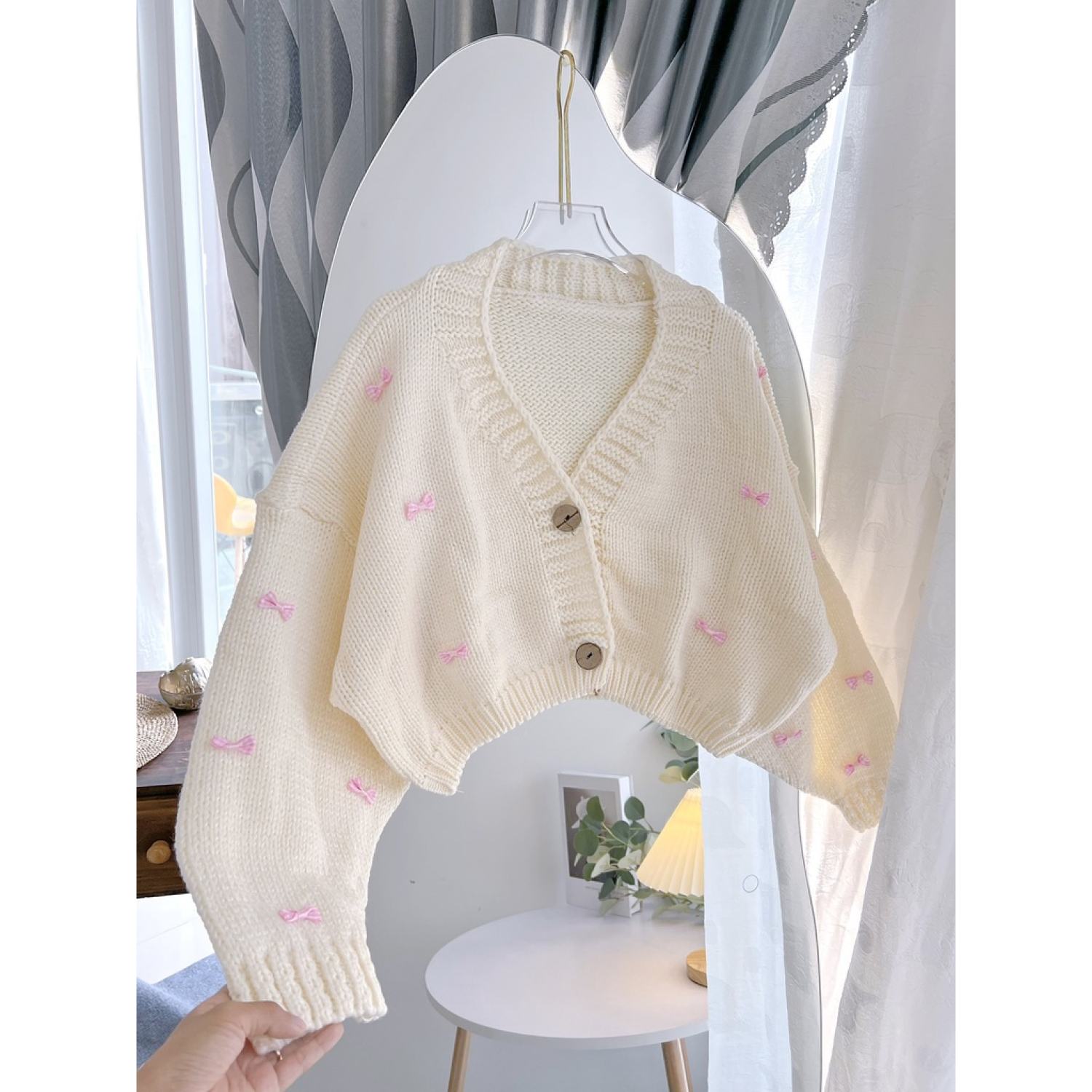 Áo len Cardigan croptop Nữ Đính Nơ Hồng phong cách Hàn Quốc Hàng Quảng Châu len dày