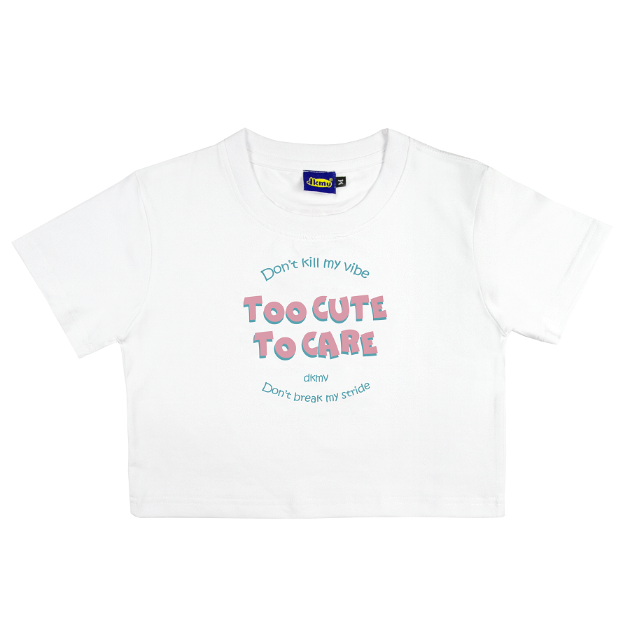 DKMV Áo croptop nữ Too Cute To Care màu trắng | DKMV Croptop Too Cute To Care-White