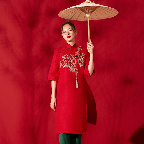 Oceana London - Áo dài Nguyệt Cát