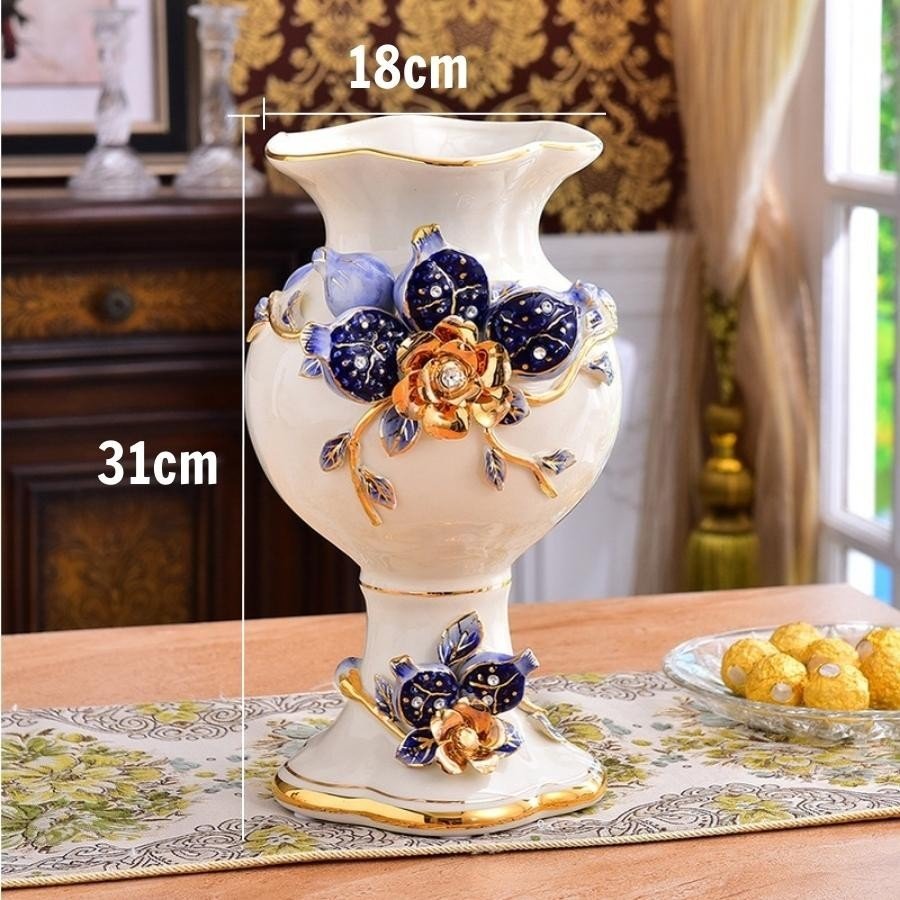 Bình hoa trang trí gốm sứ cao cấp CB20-BH5 họa tiết hoa quả lựu nổi phong cách tân cổ điển sang trọng, đẳng cấp. Kích thước 25 x 15 x 31 cm, Đồ trang trí nhà cửa