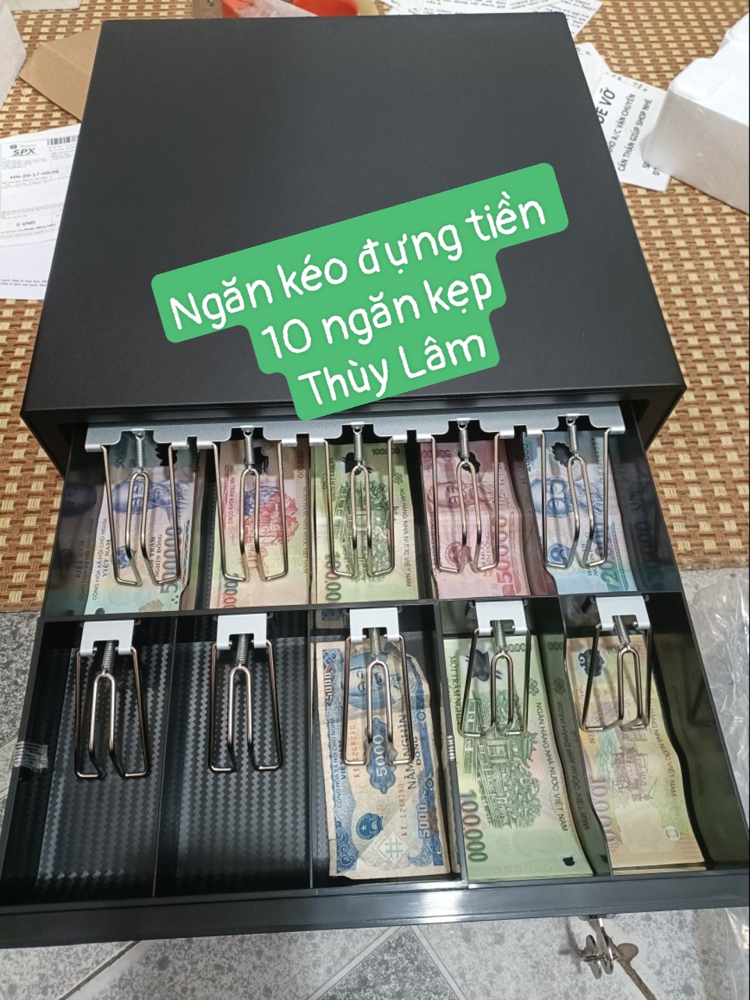 Ngăn kéo đựng tiền thu ngân 10 ngăn siêu đẹp là ngăn kéo chất lượng cao, thiết kế chắc chắn, đẹp