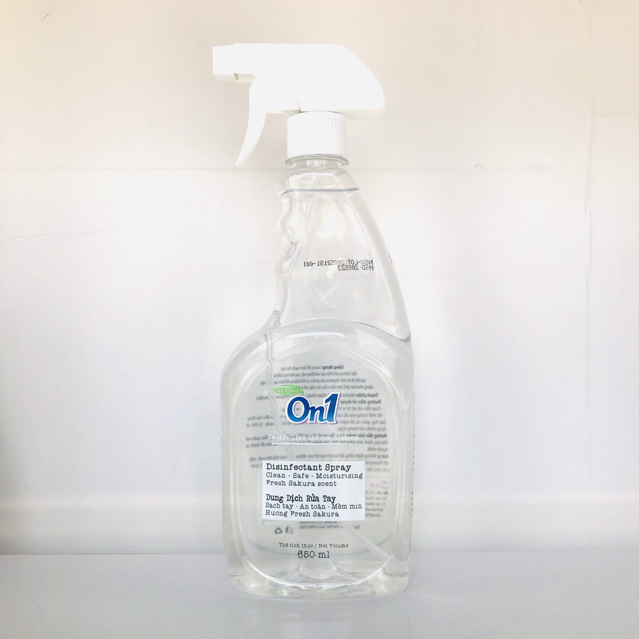 [HCM]Dung dịch rửa tay và xịt sát khuẩn ON1 650ml