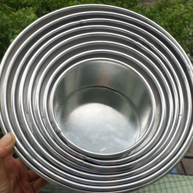 Khuôn tròn gia công đế liền 20cm