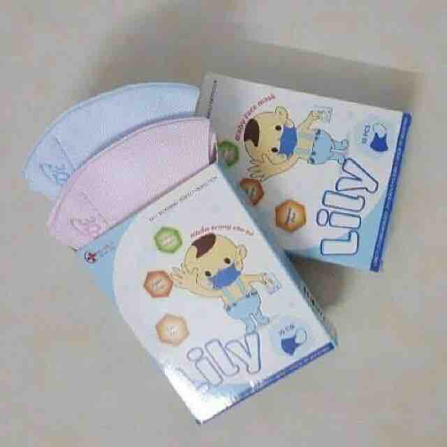 Khẩu trang y tế lily cho bé 1 set 10 cái