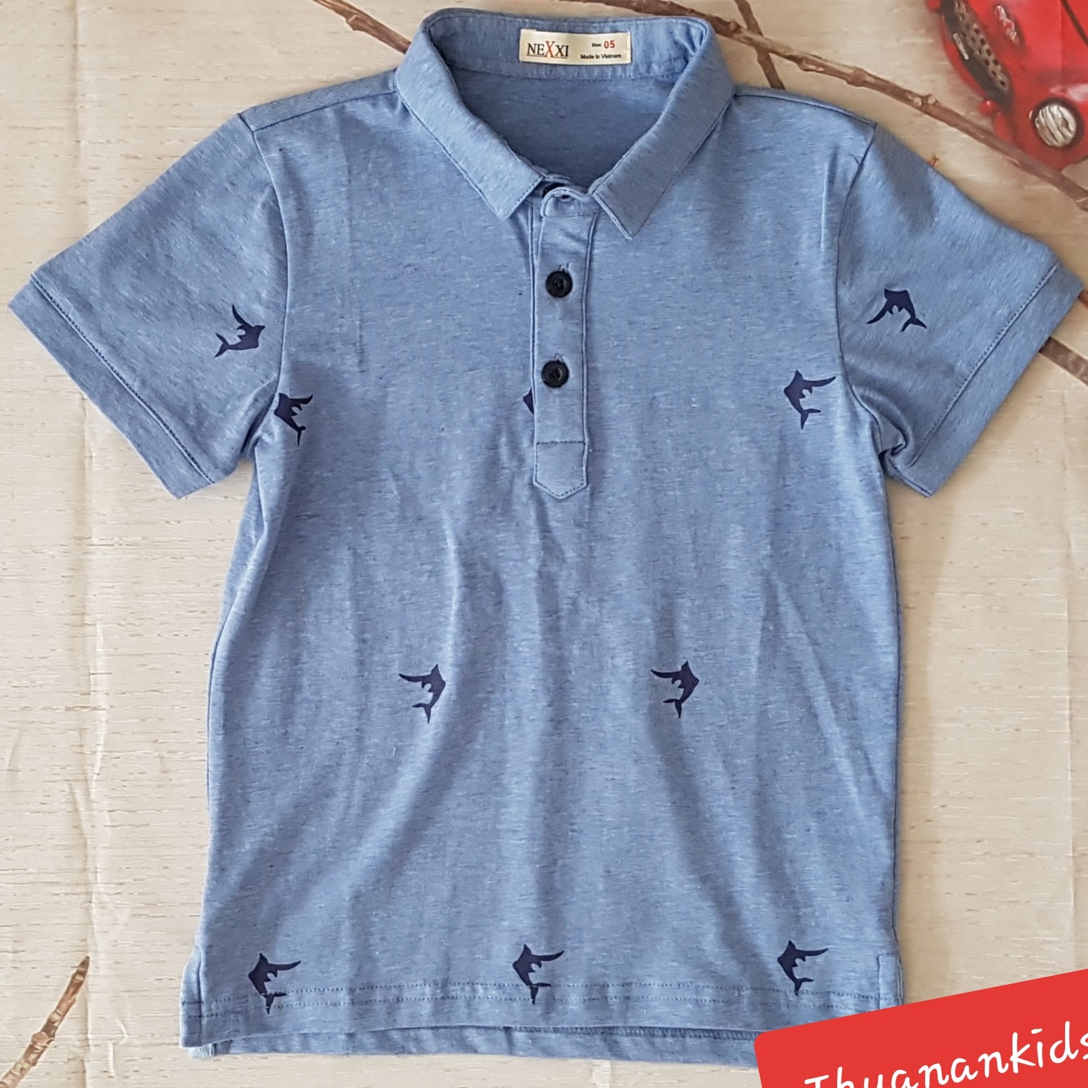 Áo thun cotton cổ trụ bé trai Nexxi