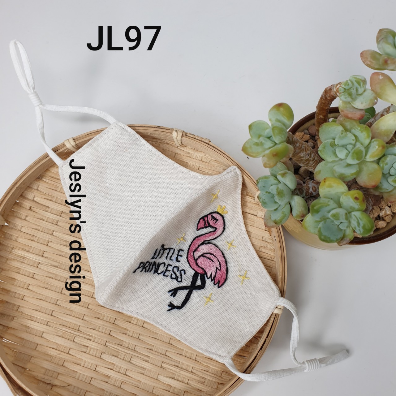 Khẩu trang thêu tay vải linen cho em bé JL97