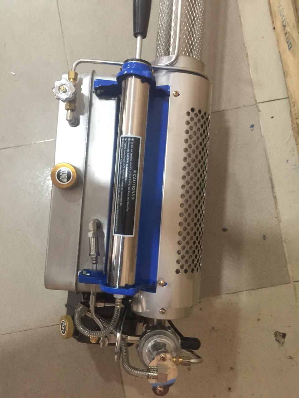 Máy phun khói trừ côn dùng -sâu bệnh hlc 250 hàn quốc