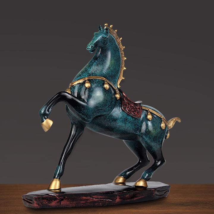 Tượng ngựa tung vó nghệ thuật, tượng ngựa phong thủy - Tượng trang trí hình con ngựa để bàn, trang trí văn phòng, trang trí phòng khách đẹp