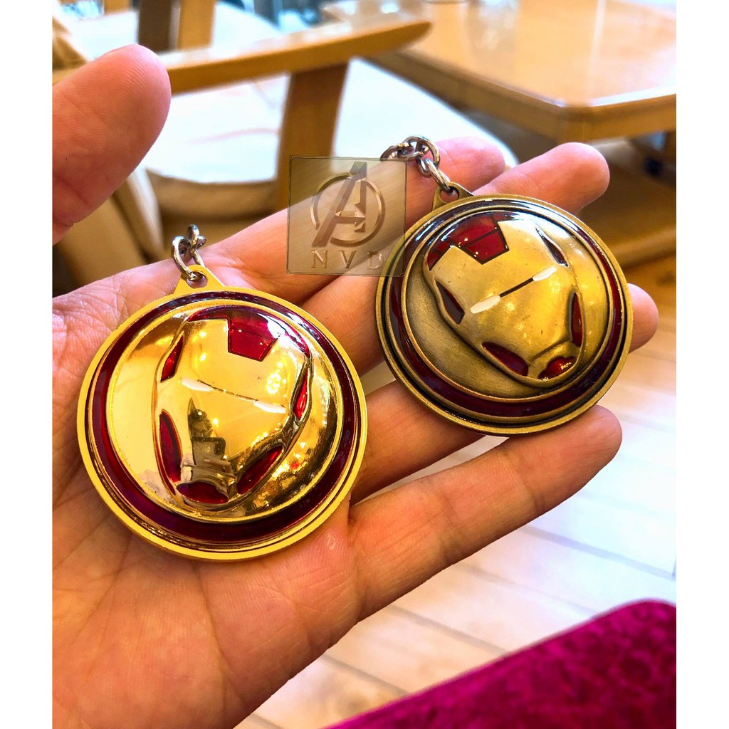Móc khoá Marvel khiên Iron man xoay
