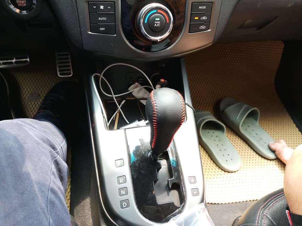 Combo bọc cần số tay phanh kia cerato at 2009