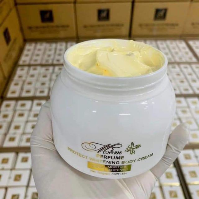 Kem body mềm mẫu mới 2020 - Kem body mềm nước hoa 250gr