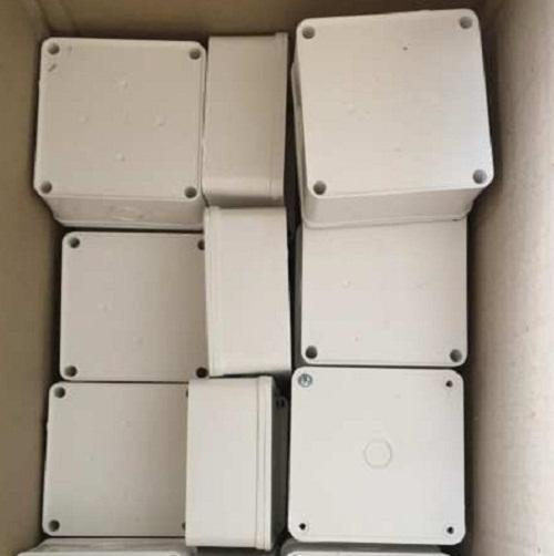 50 Hộp Nối Điện Âm - Hộp Kỹ Thuật Camera Kích Thước 11*11*5 Cm Loại Dẻo, Chống nước Chắc Chắn và an toàn