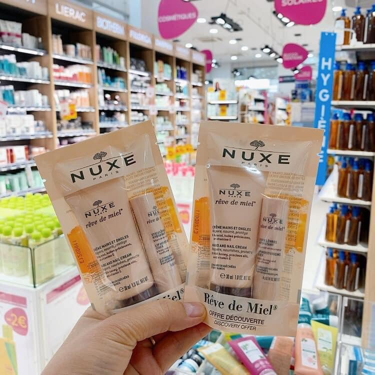 Set kem dưỡng da tay 30ml + son dưỡng môi Nuxe Reve De Miel