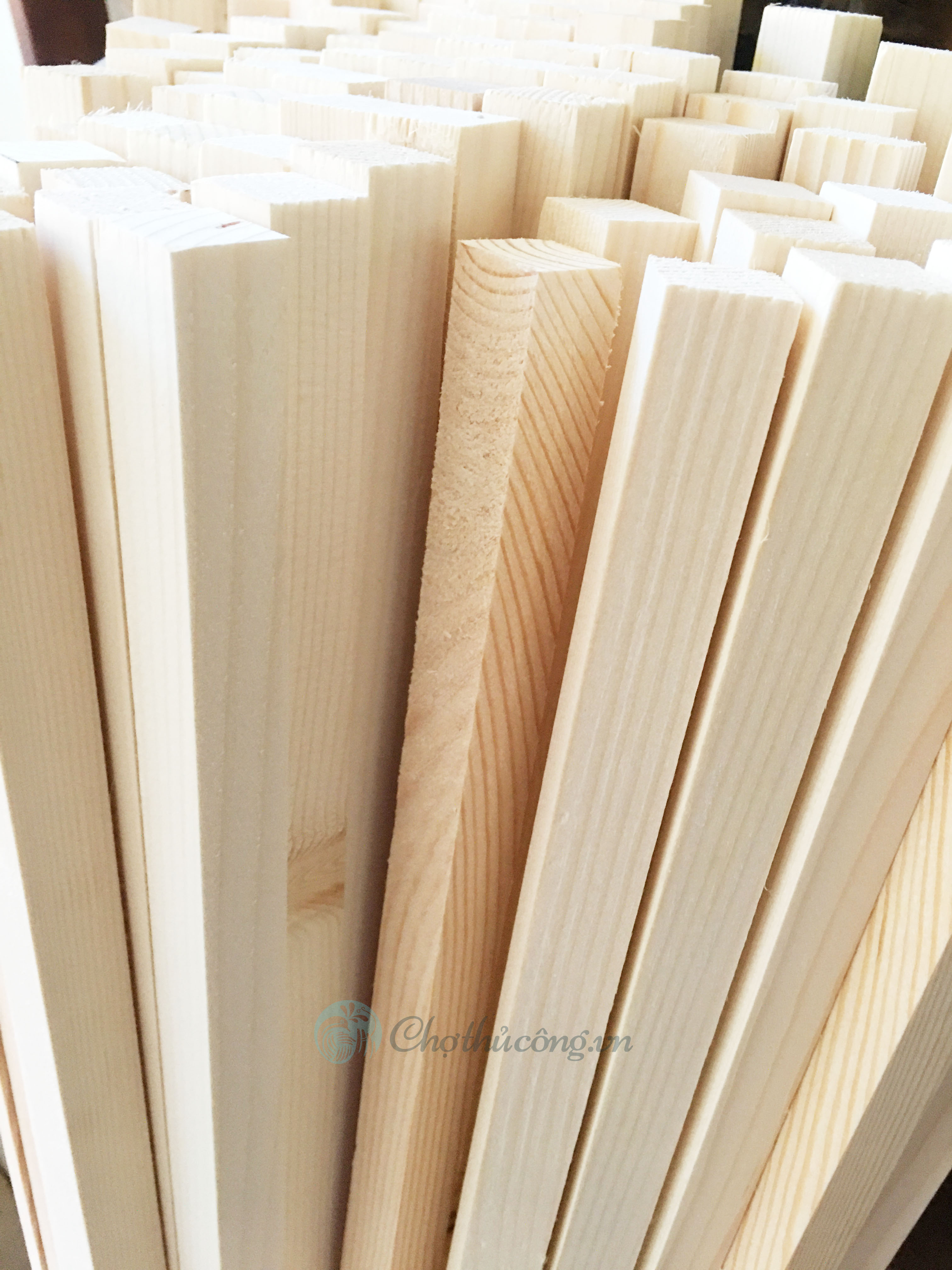 Combo 5 thanh gỗ vuông gỗ thông phi 1cm x 120cm treo mành, phụ kiện macrame