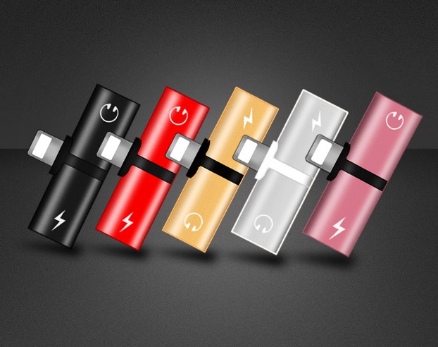 [HCM]jack chia tai nghe ip 78X vừa sạc vừa nghe nhạc -OTG7