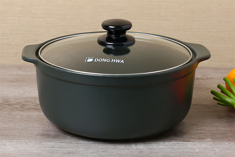 Nồi đất nắp kính Donghwa Tubeghi kho cá,thịt,nấu lẩu,mì cay cao cấp kiểu Hàn Quốc Size 2.68L