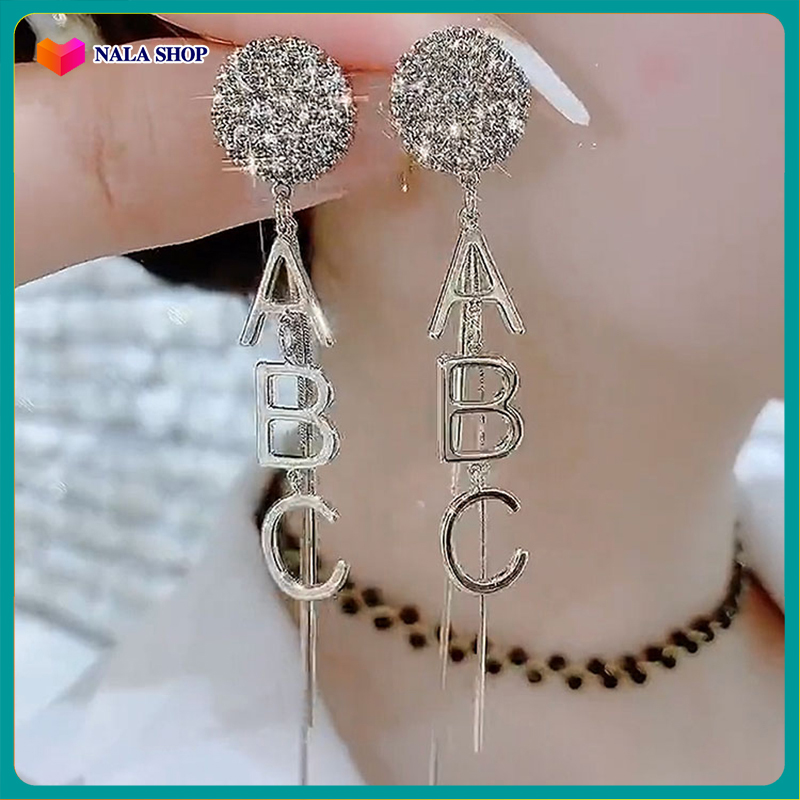  Bông tai to bản chữ ABC chữ cái dã ngoại đi biển - bông tai dáng dài MC423 bong tai nữ kiểu vàng 18k hoa tai dài khoen tai nữ bong tay nữ đẹp bông tai dài hoa tai tua rua dài BSTKTB -  NaLa Shop  