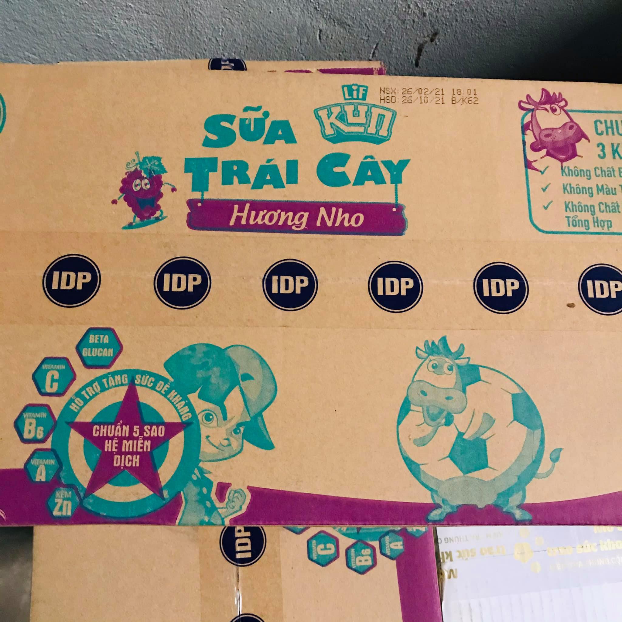 Thùng sữa trái cây Lif KUN vị nho, cam, dâu 110ml