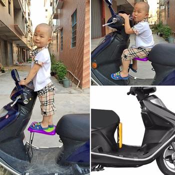 Ghế Ngồi Xe Máy Cho Bé Gấp Gọn (Giao Ngẫu Nhiên)