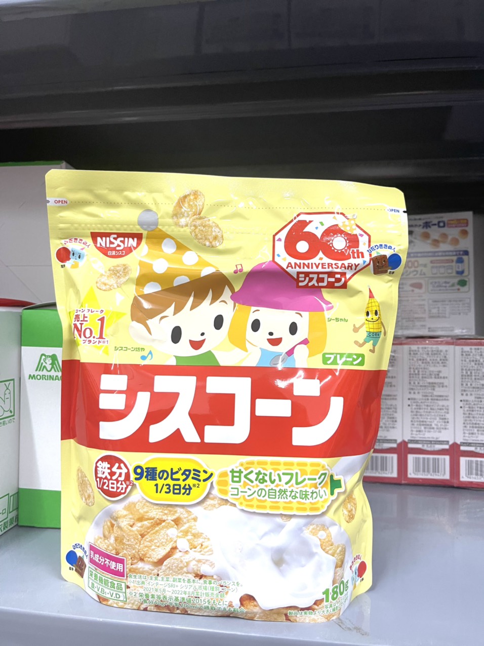 Ngũ Cốc Ăn Liền Nissin Vị Ngô 180g Nhật Bản [DATE T10/2024]