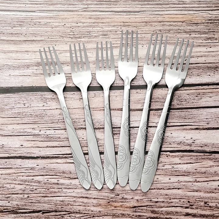 [COMBO 5] Dĩa inox loại NHỎ kích thước 13 cm * 1,2 cm, nĩa cho gia đình, nĩa lớn  trong gia đình